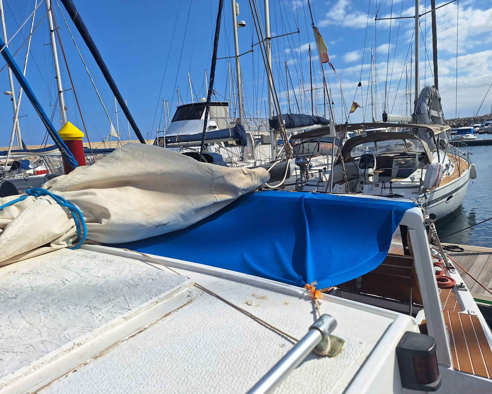 c4271171-50f3-4685-88e7-182ff3b90f35